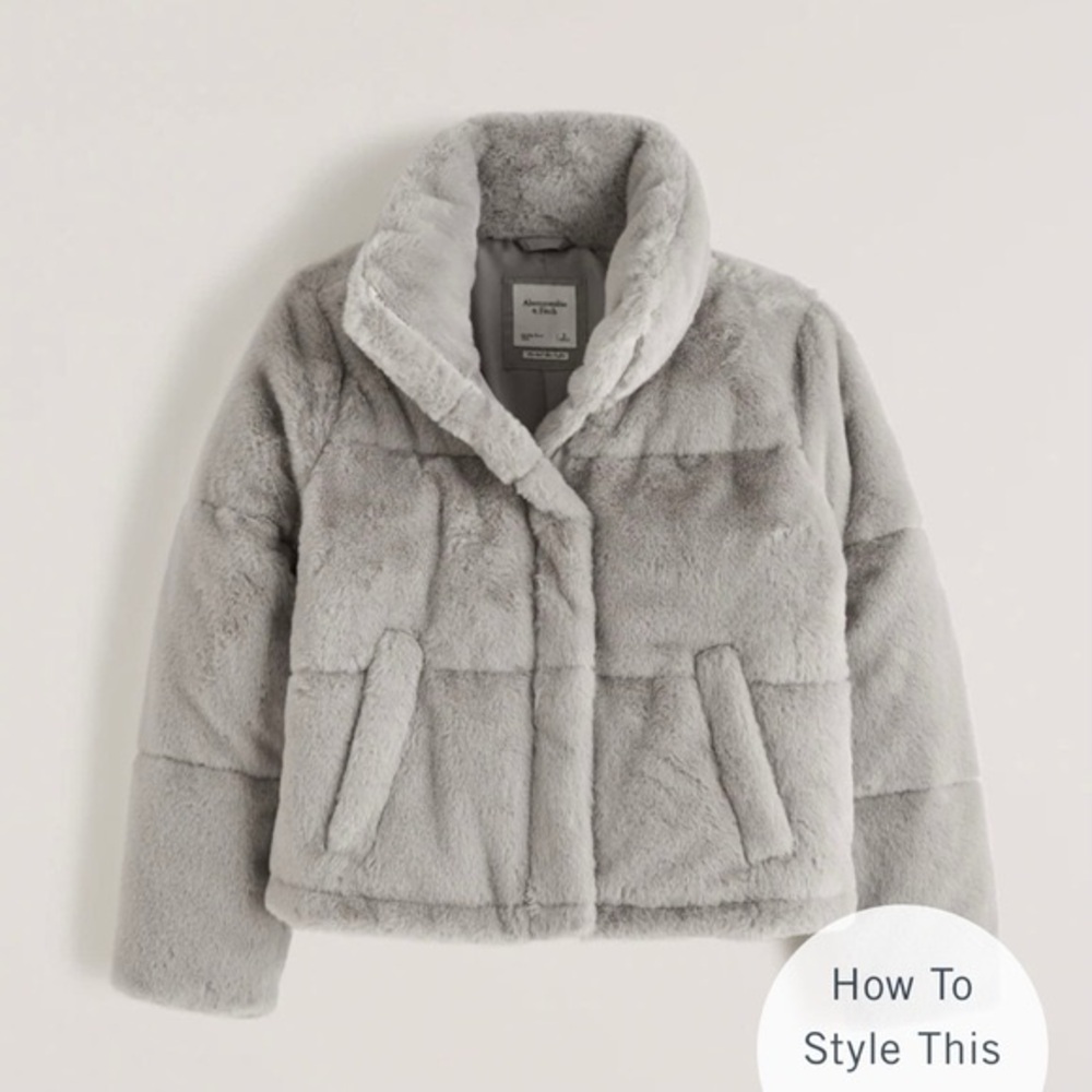 Abercrombie & fitch gray faux fur mini puffer cropped jacket size XS